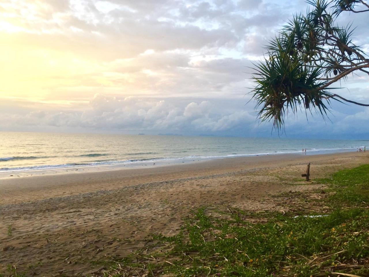 White Rock Resort Ko Lanta Esterno foto